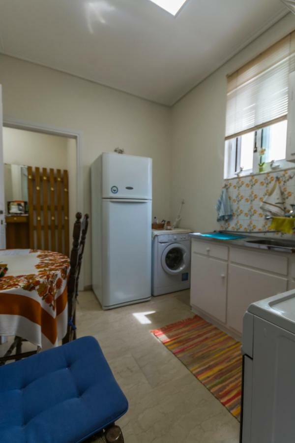 קלמאטה Cozy & Quiet Central Apartment מראה חיצוני תמונה